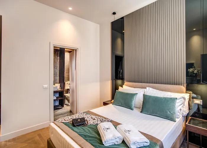 77 Seventy-seven Luxury - Maison D'art Collection