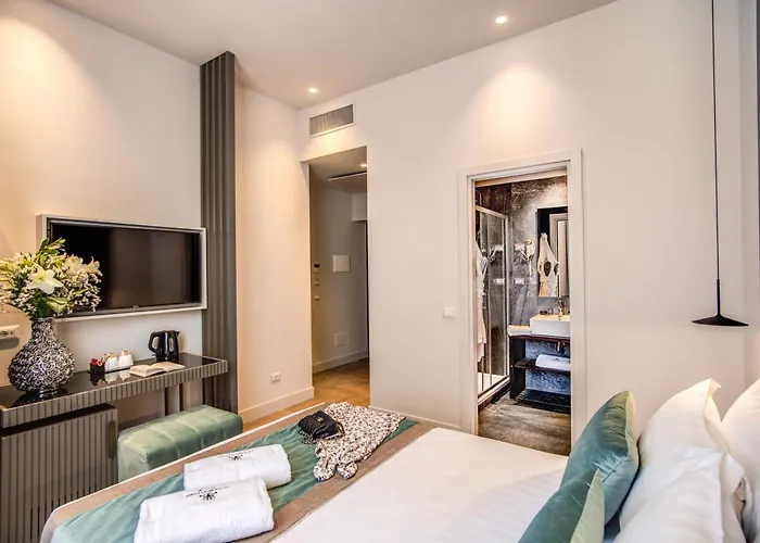 77 Seventy-seven Luxury - Maison D'art Collection מלון 4*